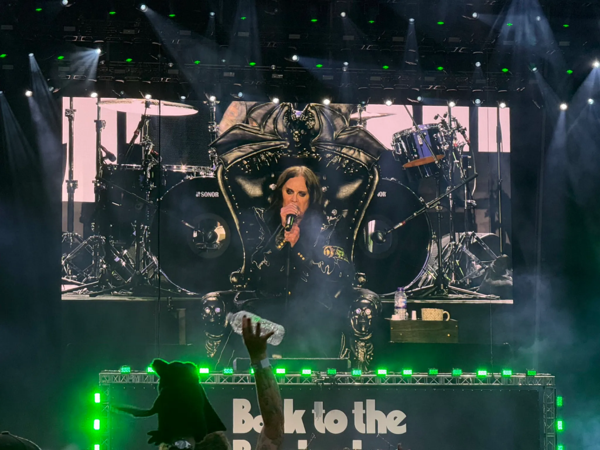 Ozzy Osbourne Back To the Beginning